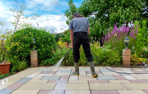 Best Sidewalk and Walkway Pressure Cleaning in Moriches, NY